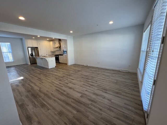 Photo - 3228 Light Wy