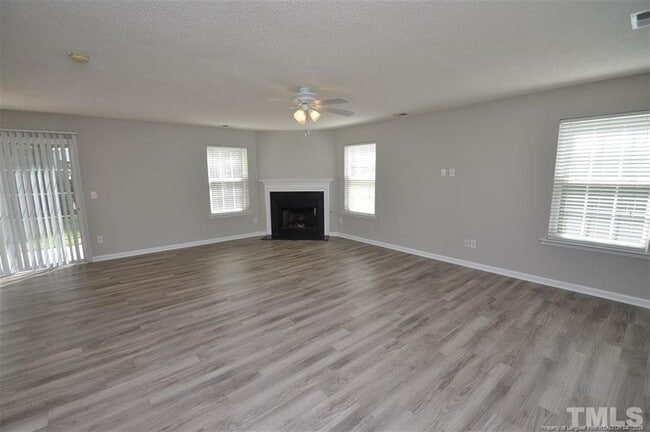 Photo - 5909 Rivercliff Ct