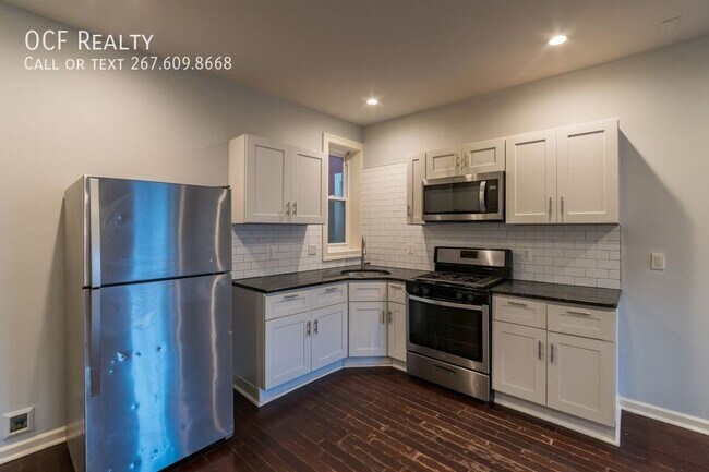 Photo - 723 S 56th St Unidad 1