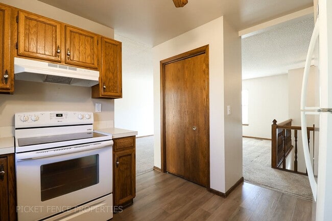 Photo - Beautiful 2 Story Home in Loveland