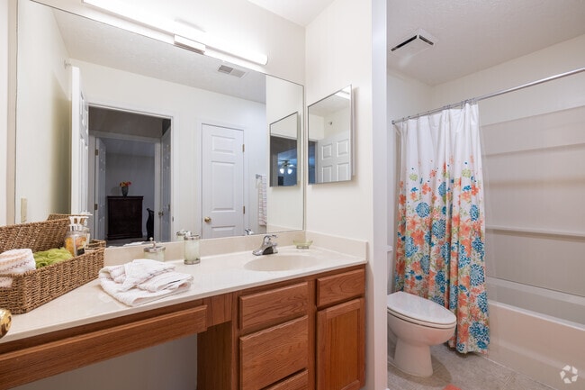 2BD, 2BA - 1,125SF