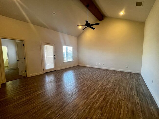 Photo - 2514 112th St Unit B