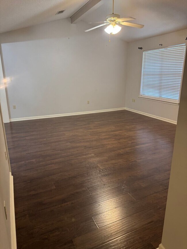 Photo - West End Duplex with 1 Car Garage