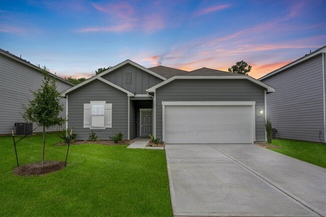 Building Photo - 31139 Gayle Prairie Oaks St