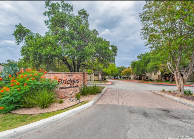 Photo - 11610 Vance Jackson Rd Unidad 1105