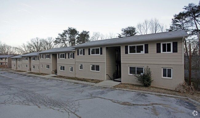 Pine Bluff Apartments - Pine Bluff Apartments