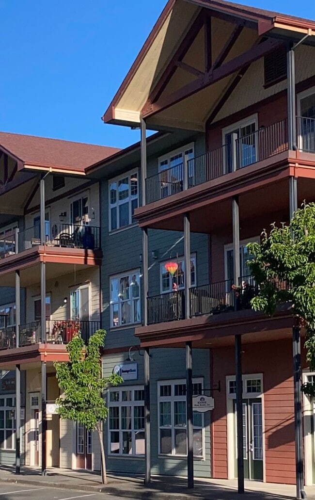 Spacious 2 Bedroom, 2 Bathroom Condo locat... - Spacious 2 Bedroom, 2 Bathroom Condo locat...