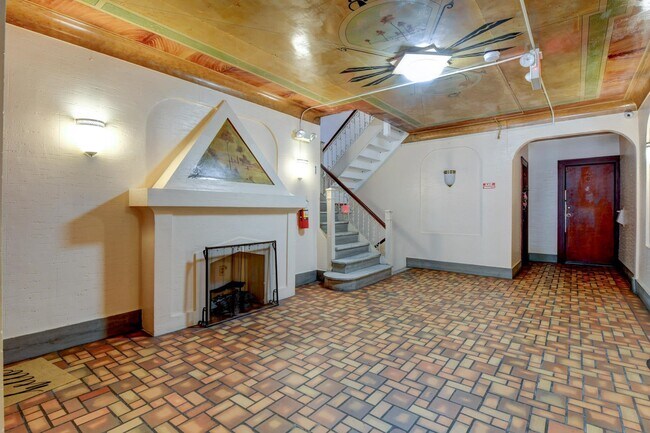 Photo - 901 Grand Ave Unit A4