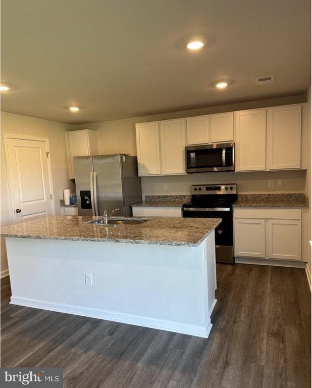 Photo - 219 Centergate Dr