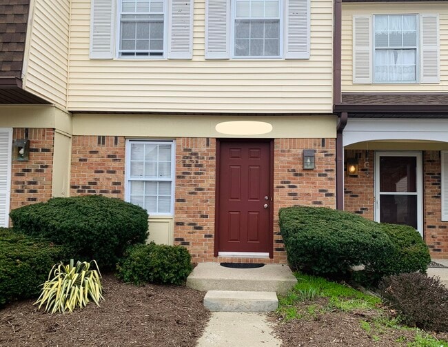 Photo - 2473 S Brittany Ln House