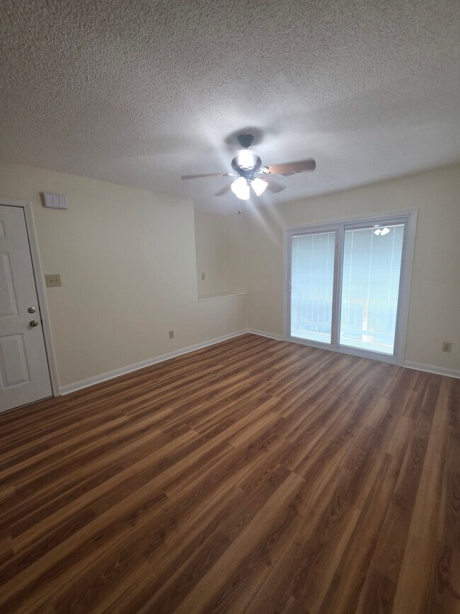 Photo - 4780 Pontchartrain Dr