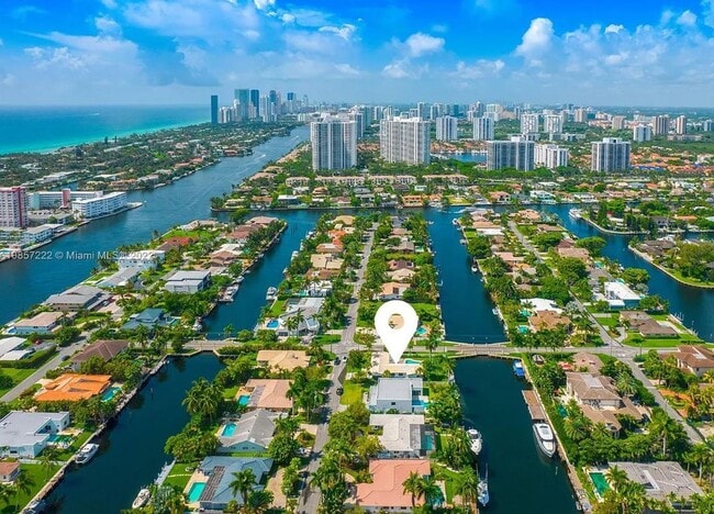 Photo - 536 Hibiscus Dr