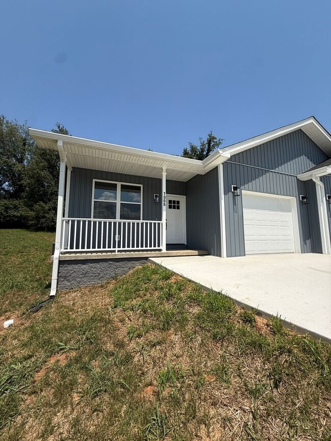 Building Photo - Brand-New 2 Bedroom Duplex for Rent – West End of Morristown Unit Seal Property