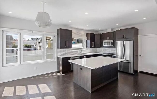 Photo - 24 Avery St Unit A