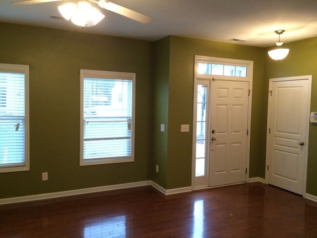 Photo - Pre-leasing for May 2026!
