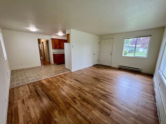 Photo - Charming 2-Bedroom Apartment in SE Portland!