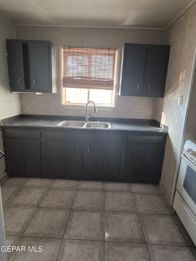 Photo - 132 Polo Inn Rd