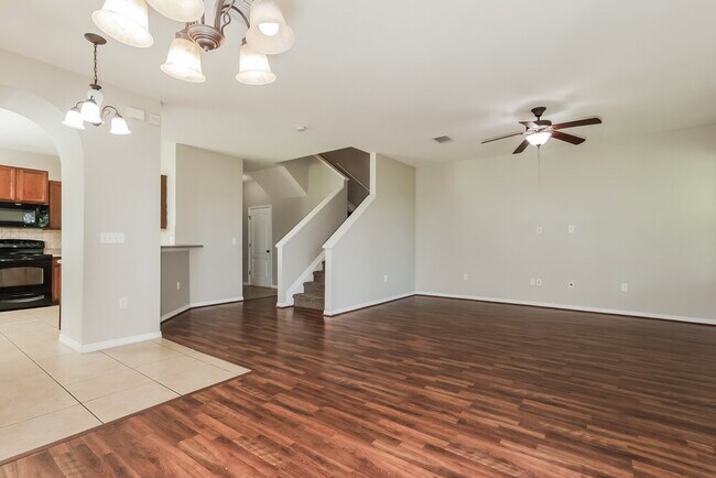 Photo - 5511 Kinglethill Dr