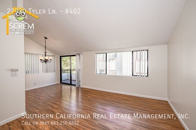 Photo - Three Bedroom Upper Condo in Canyon Oaks Unidad #402