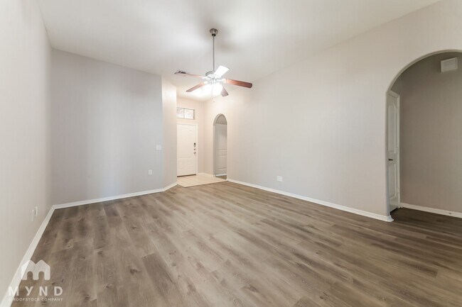 Photo - 506 Appaloosa Dr