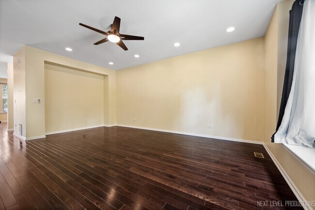 Photo - 5426 Cloverdale Rd