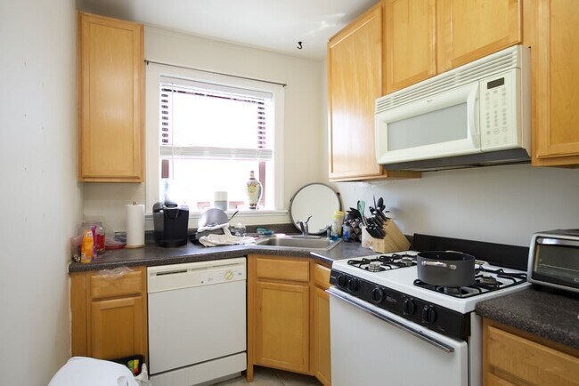 Photo - 1255 Henderson Unidad 3