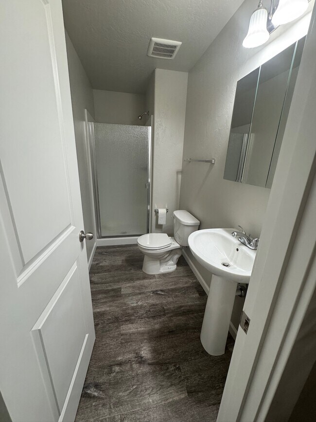 Photo - 7800 Jacqueline Way