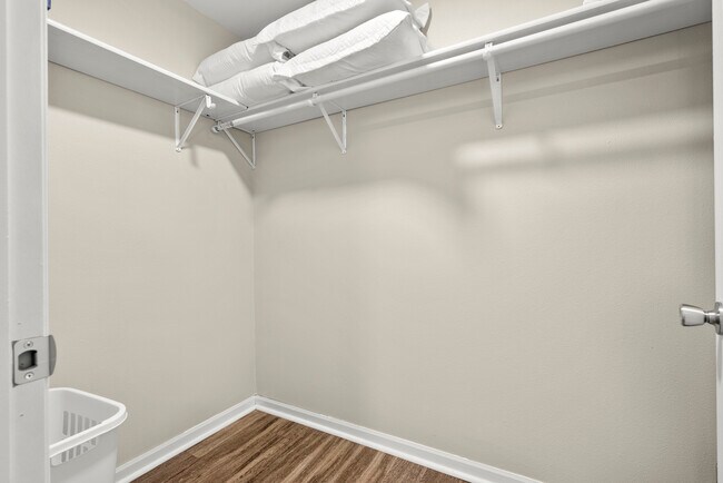 Photo - 2016 College St Unit 1