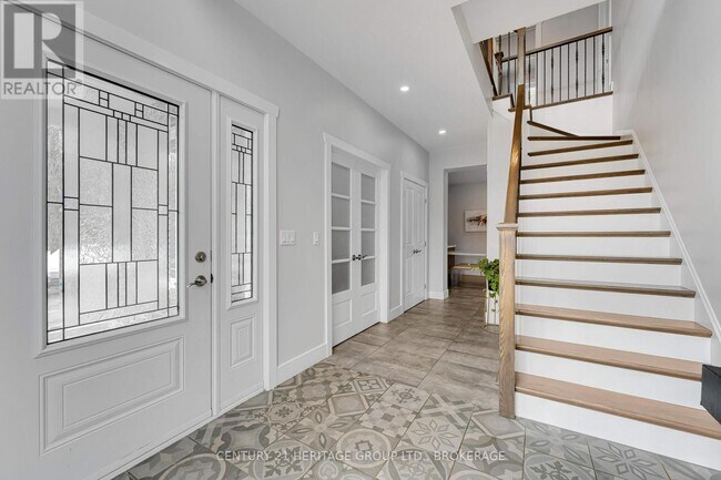 Photo - 90 Aragon Rd