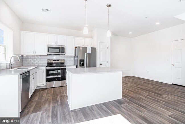 Photo - 7843 Briarwood Dr