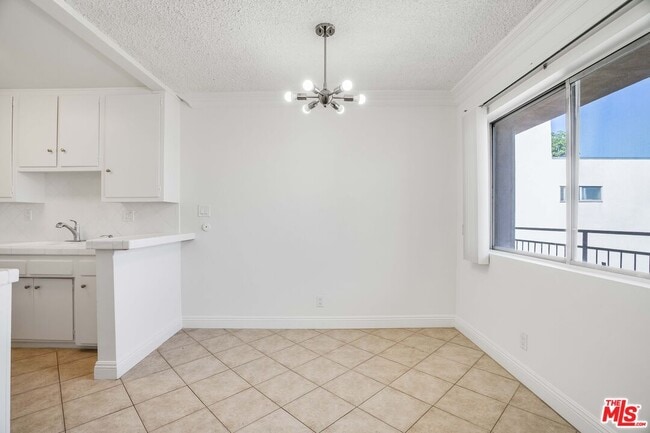 Photo - 7548 Hampton Ave Unit 304