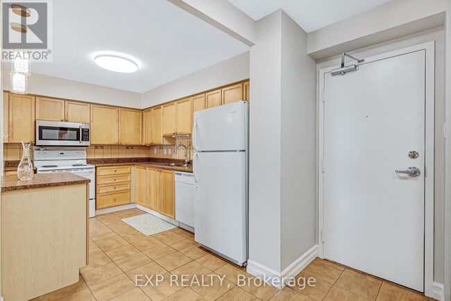 Photo - 260 Davis Dr Unit 1014