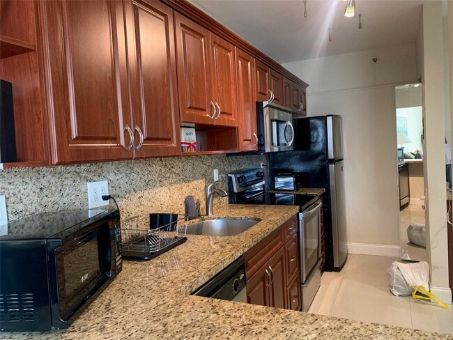 Photo - 100 Lincoln Rd Unit 316