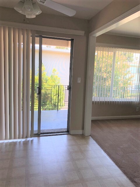 dining/living/patio - Northlake Ambassador Apartments