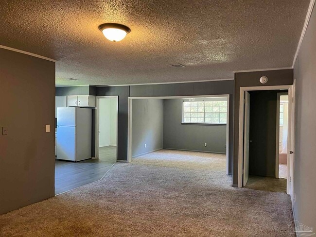 Photo - 1024 Sawyer St