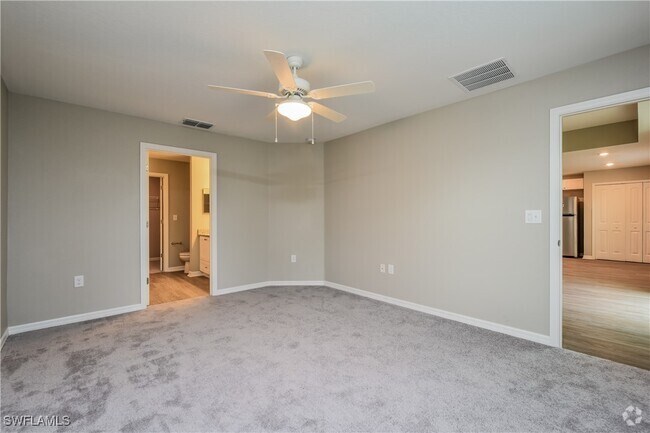 Building Photo - 2501 NW 28th Terrace Rental