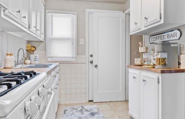 Stone Rental