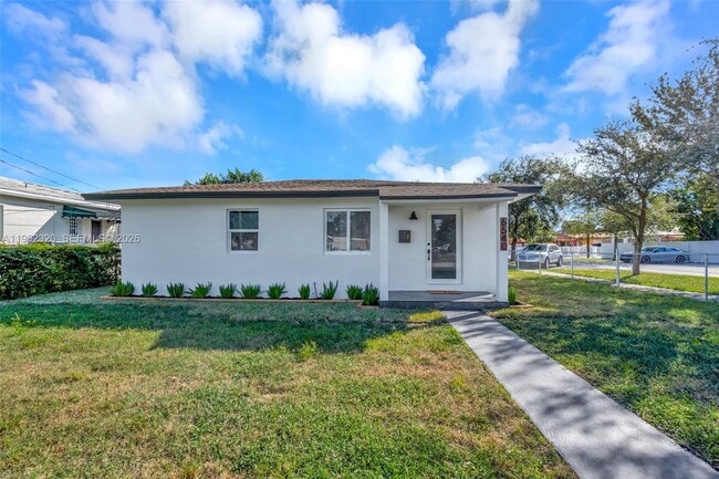 Photo - 6540 SW 4th St