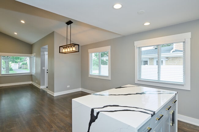 Photo - 8926 Natoma Ave House