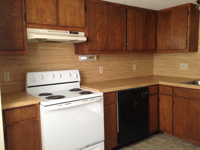 232 Craddock Ave Unit 232