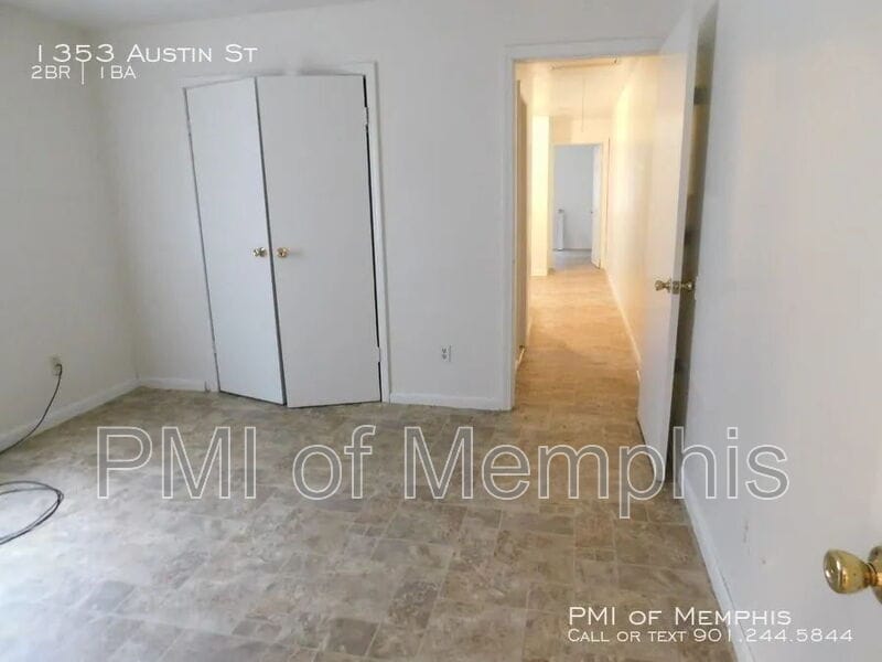 Photo - 1353 Austin St
