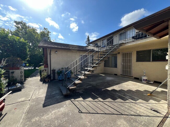 Photo - 651 Belladonna Ct Unit 02