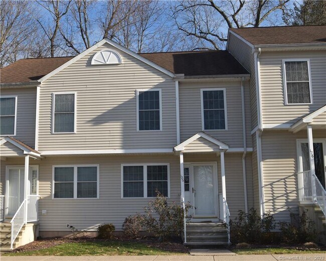 126 Marjorie Ln Condo Unit 126C Condo for Rent in Manchester, CT