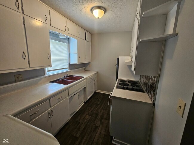 Photo - 33 Miley Ave