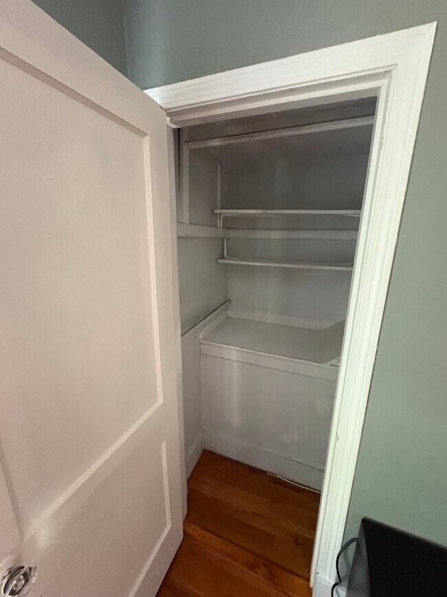 Photo - 879 Broadway Unit 2