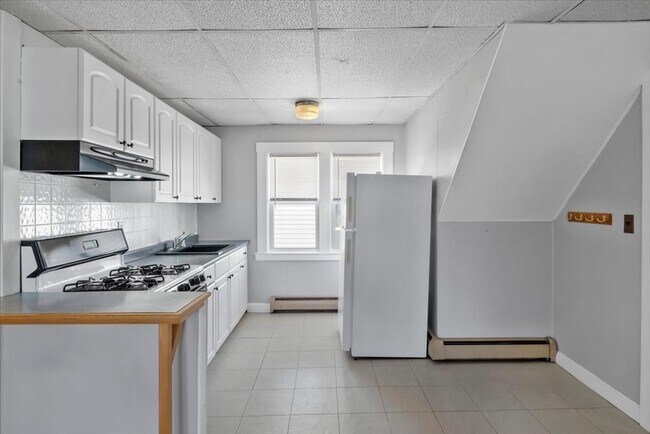 Photo - 53 Cranch St Unit 3