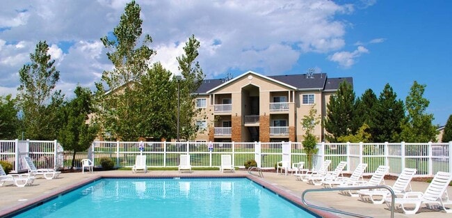 Building Photo - The Ridge Rental