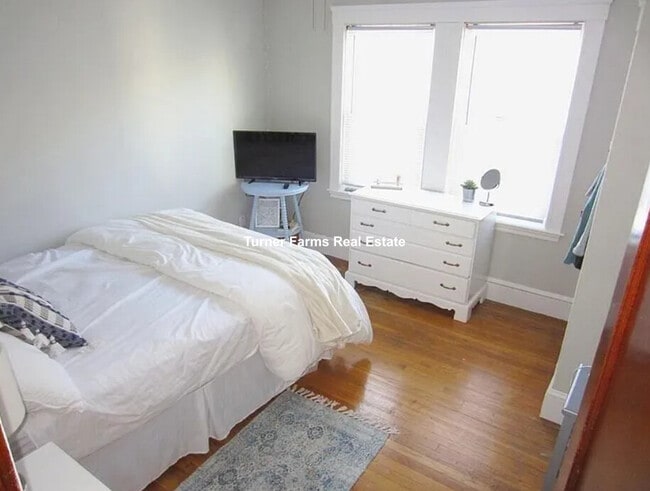 Photo - 19 Frederick Ave Unit 19-1