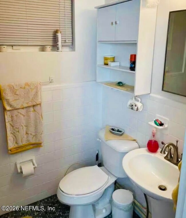 Photo - 4808 Lawnview St Unit B