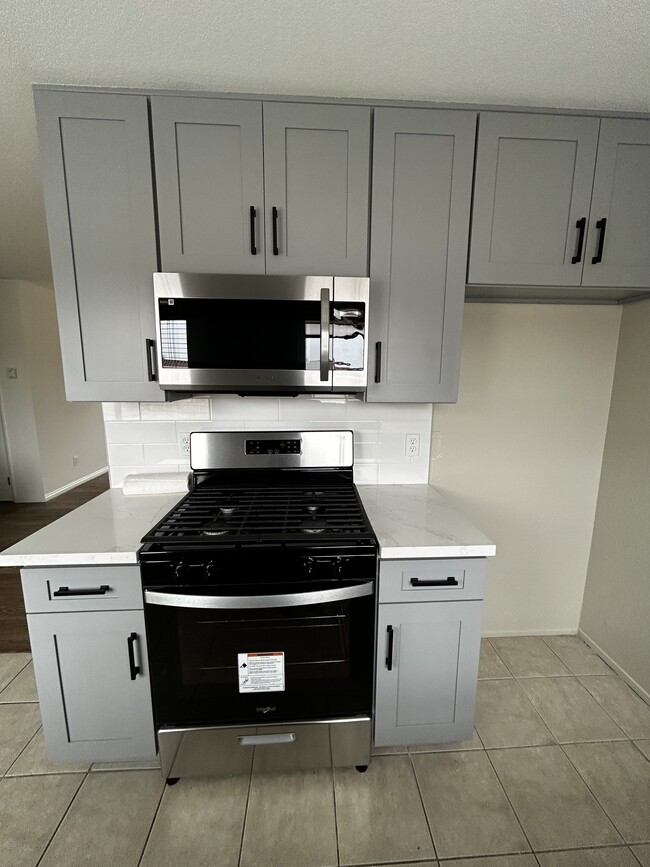 Photo - 220 Marguerita Ave Unidad B